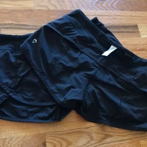 2 pair Ivivva Speedy shorts Black size 14 Girls
